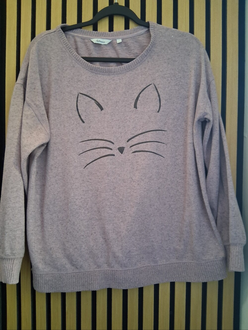 Reitmans Light Pink Cat Face Crewneck Sweater